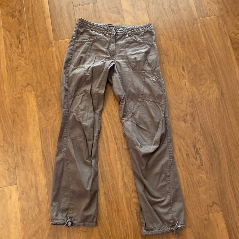 Mammut climbing/hiking pants size 6 USA. Light brown color.